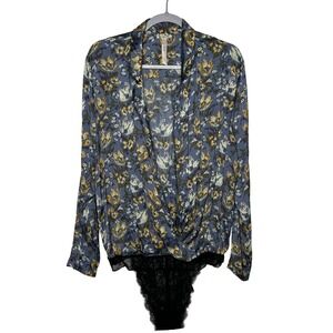 Free People Elsa Flowy Wrap Bodysuit Size Medium Blue Floral Lace Trim‎ NWOT